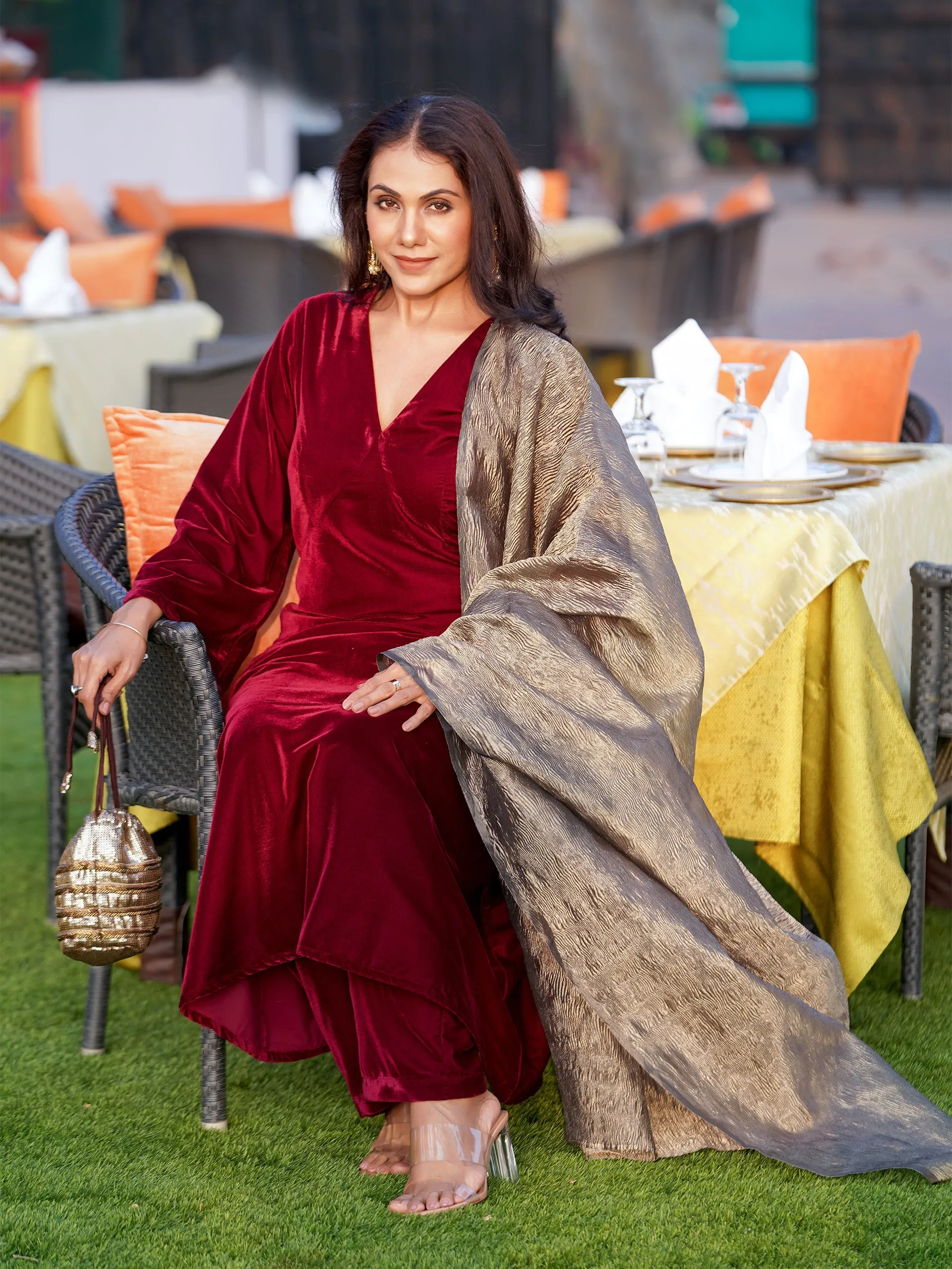 3 pc SET -Maroon Velvet Kurta With Pant And Crushed Tissue Dupatta