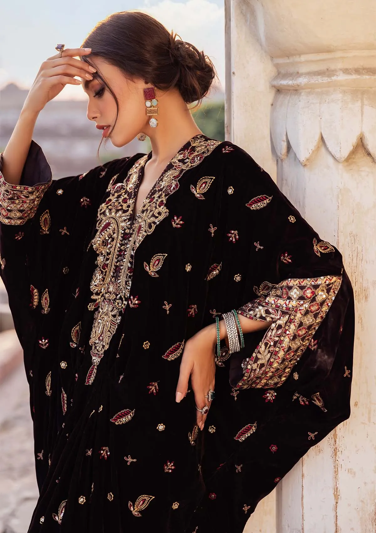 BAAGH - LOOK 04 | AIK Atelier Baagh Unstitched Velvet Winter Collection 2022 | Unstitched Embroidered Velvet Suits