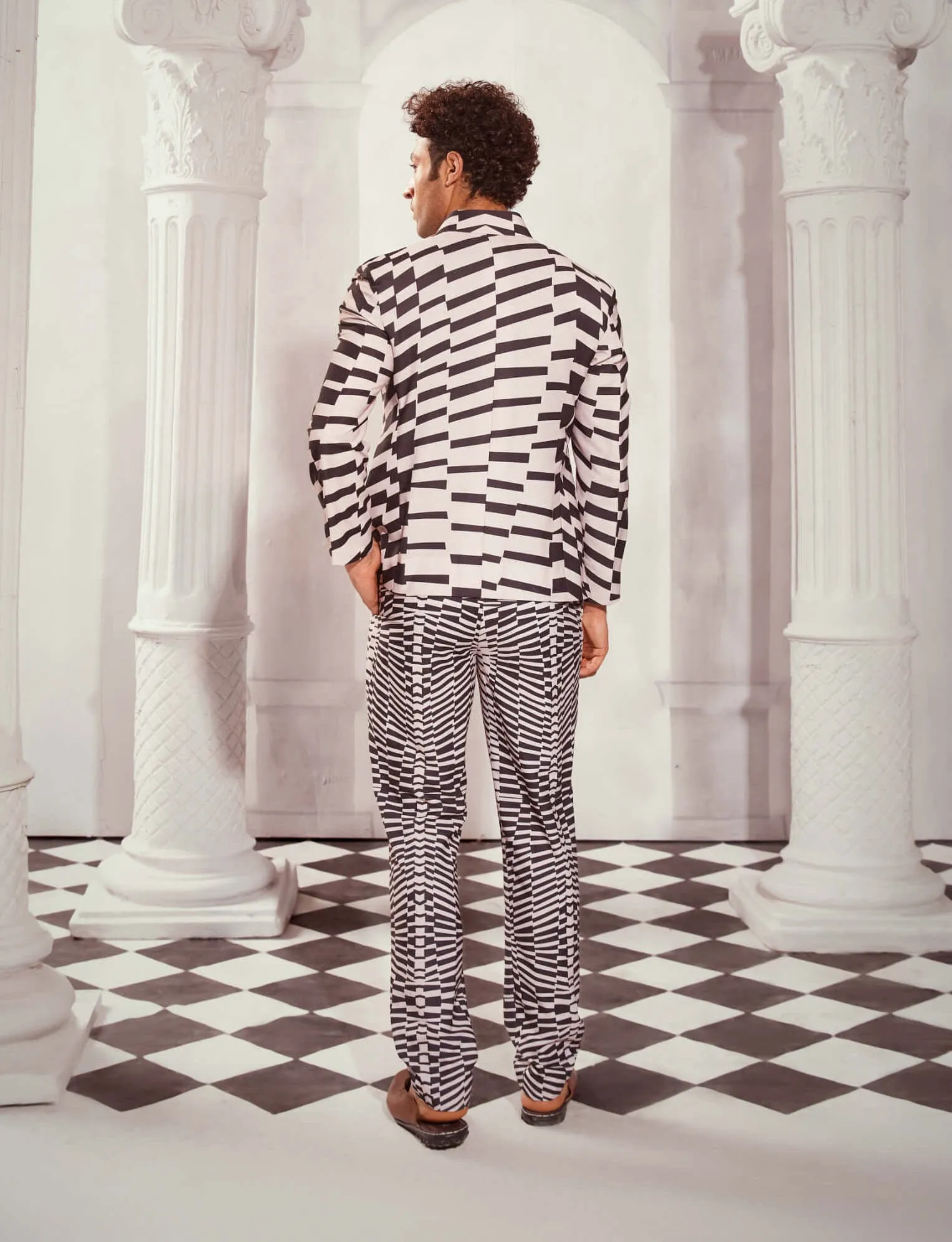 Black & white byzantine print trousers