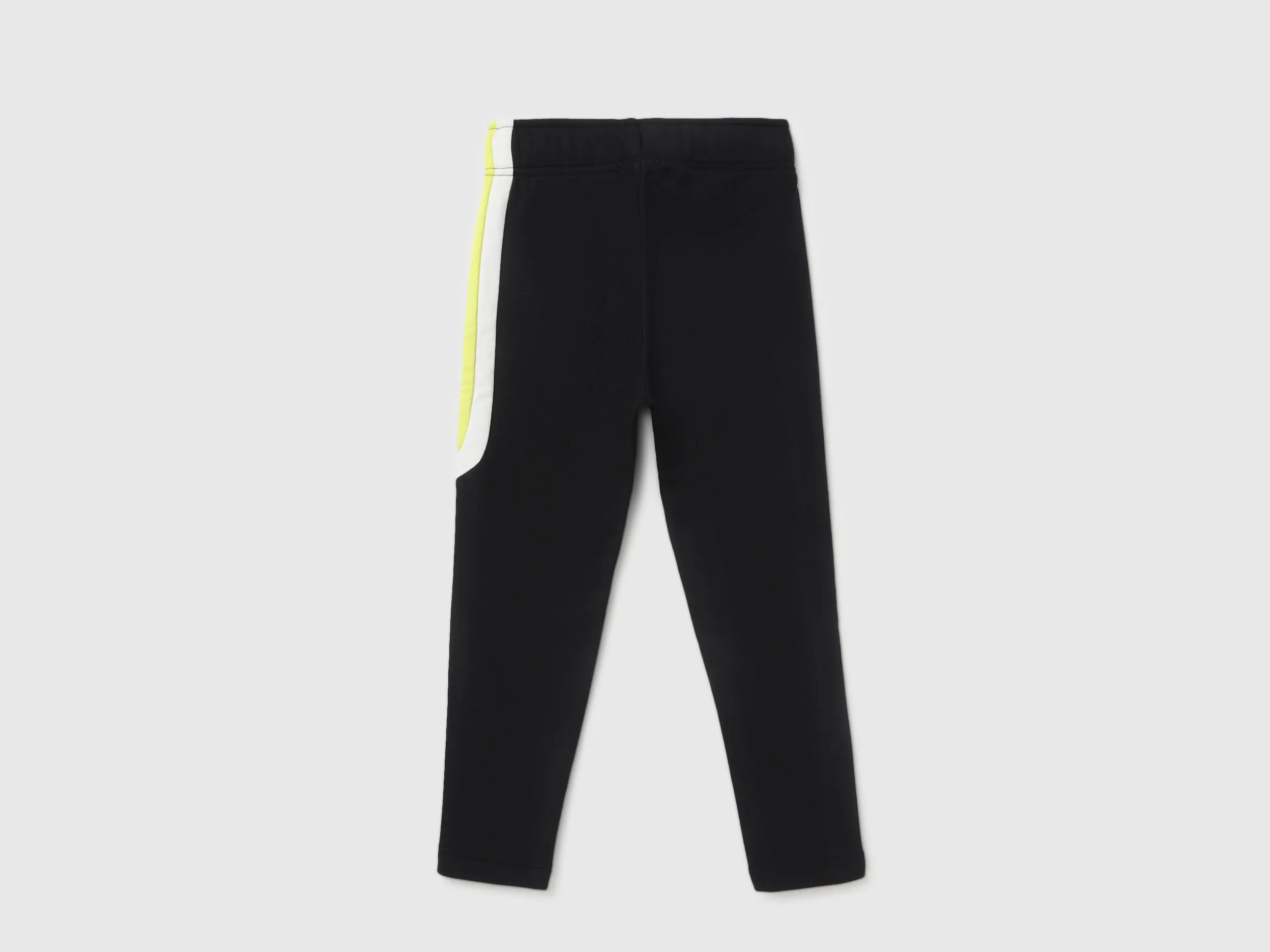 Boy's Solid Regular Fit Trackpants