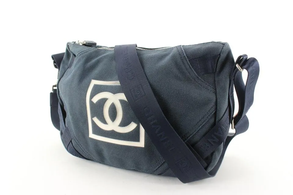 Chanel Navy CC Logo Sports Messenger Crossbody 56cc76s