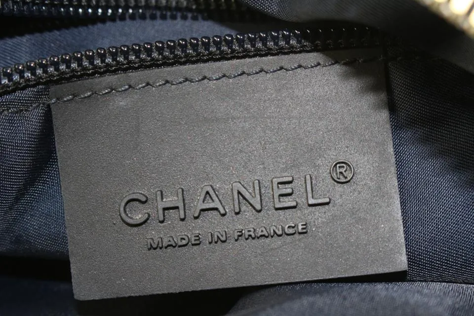 Chanel Navy CC Logo Sports Messenger Crossbody 56cc76s