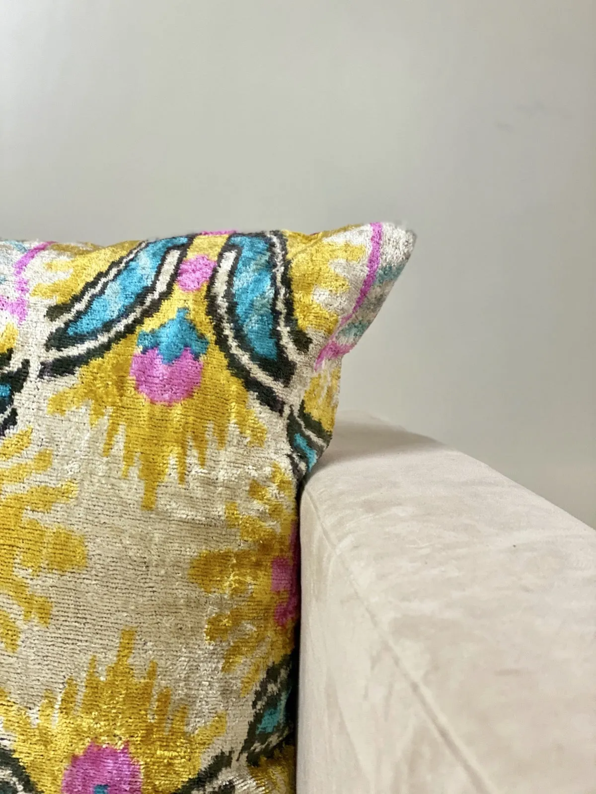 Classic Jewel Square Pillow Cover