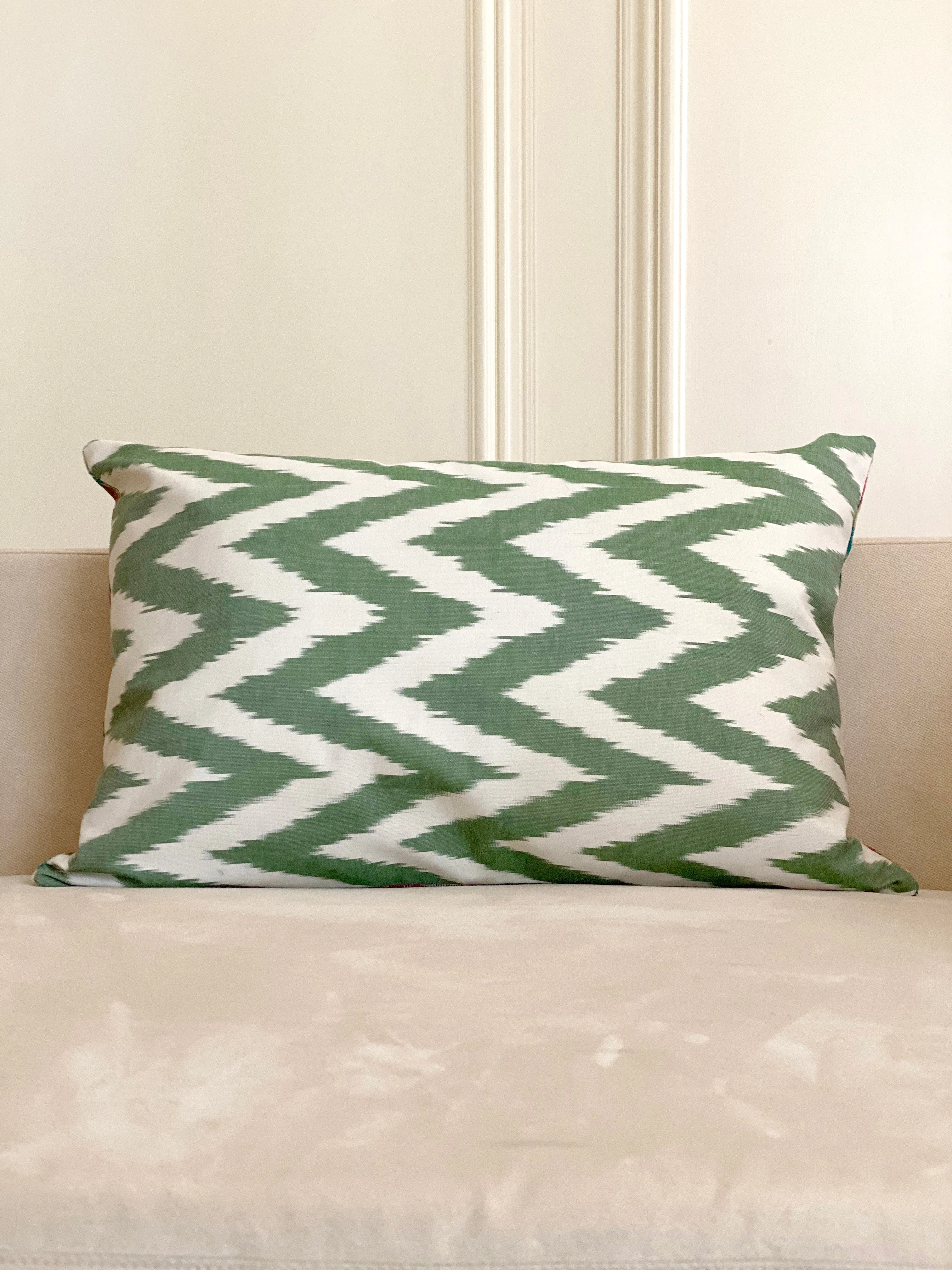 Classic Vivid Chevron Lumbar Pillow Cover