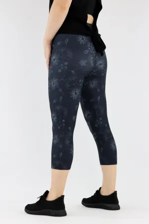 Dotted Flowers - Casual - Capri Leggings