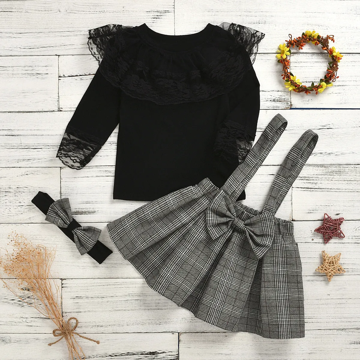 Girls suits plaid suspenders lace lace skirt pants