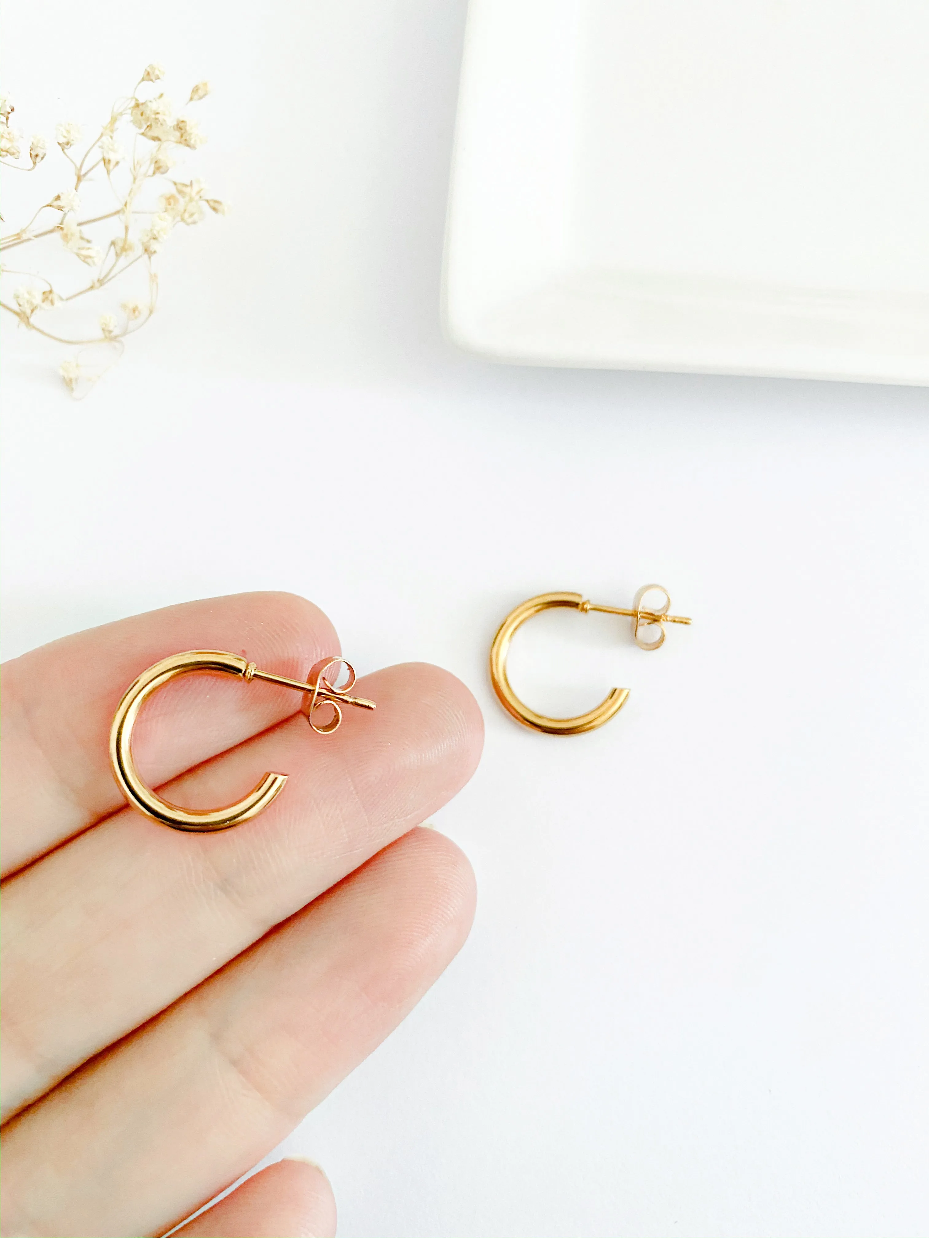 Gold Hoop Earrings 15mm