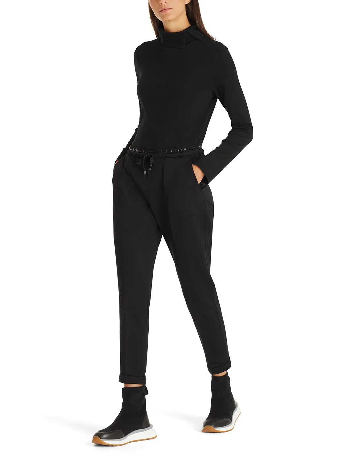 MarcCain Pants With Pressed Pleats TS8146j51
