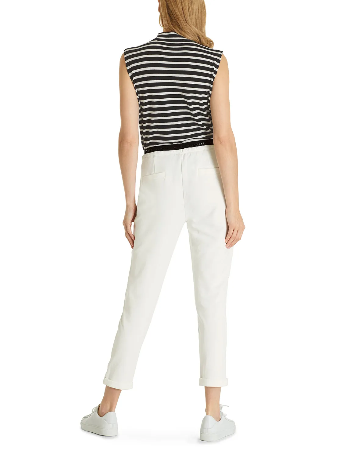 MarcCain Pants With Pressed Pleats TS8146j51