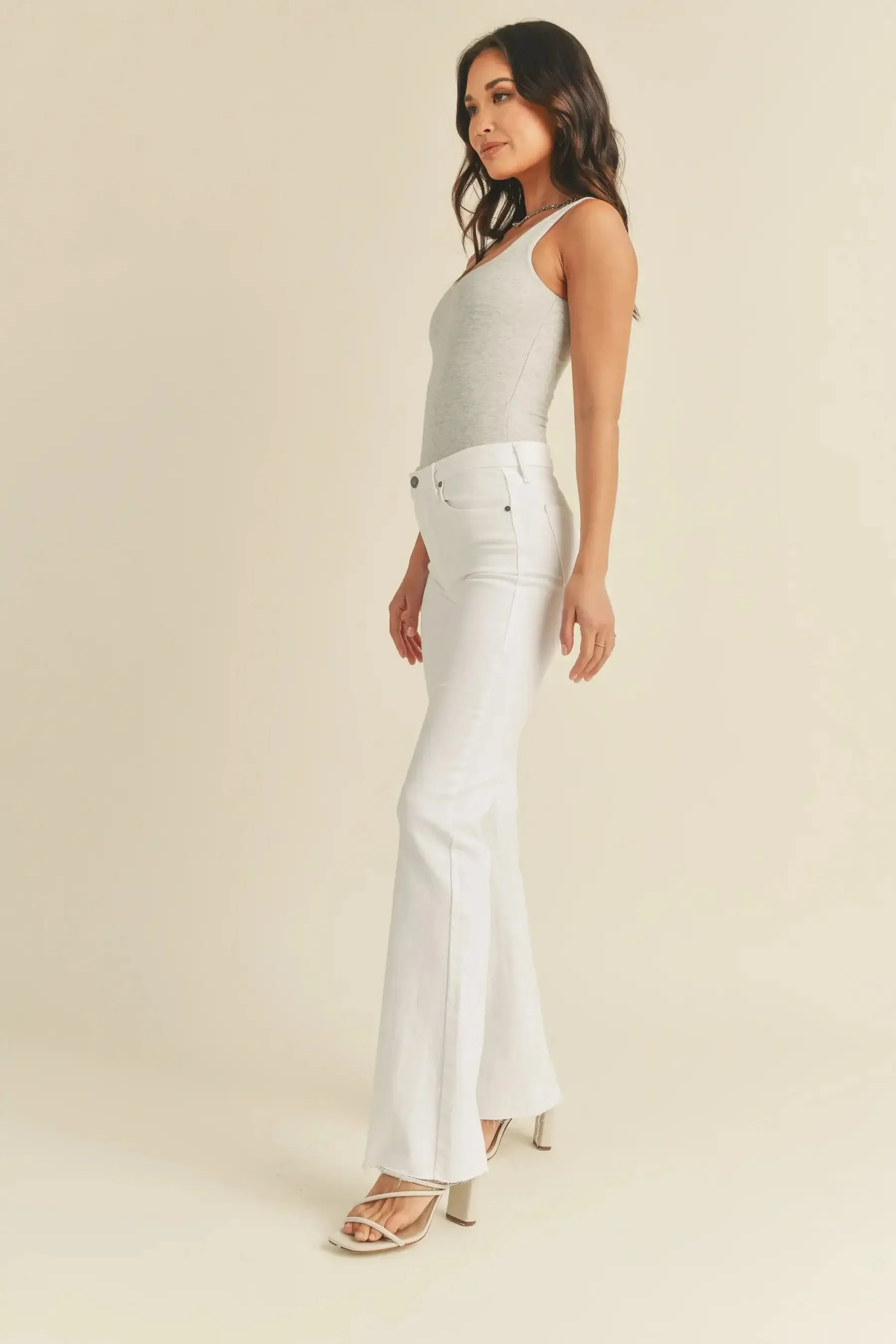 MID RISE FLARE DENIM JEANS