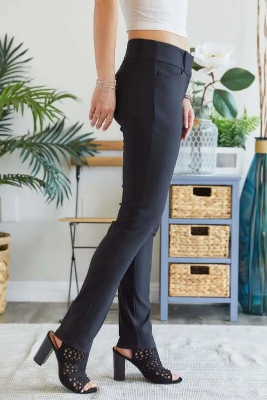 Mid Rise Skinny Pants in Black