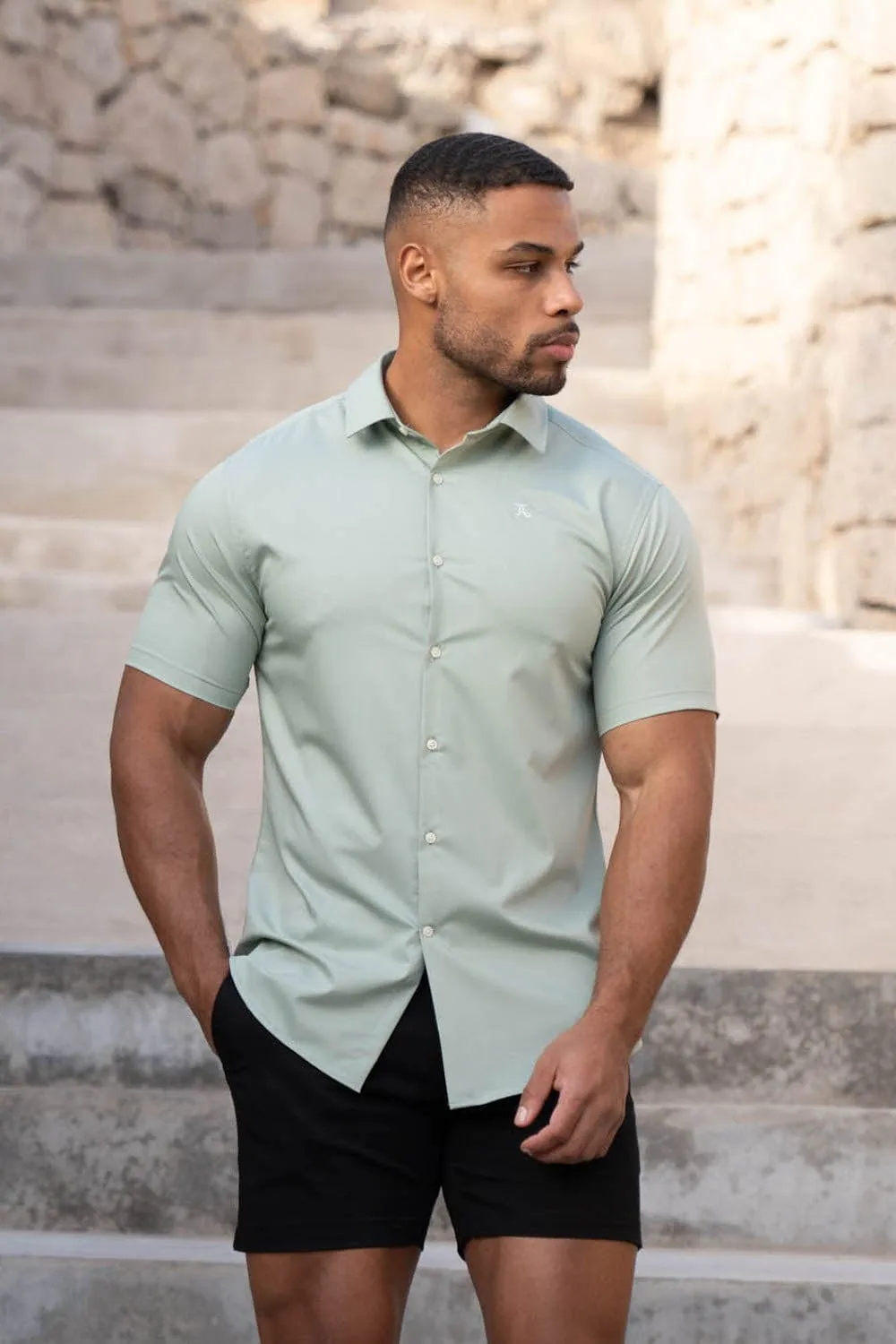 Muscle Fit Short Sleeve Bamboo Shirt in Soft Sage