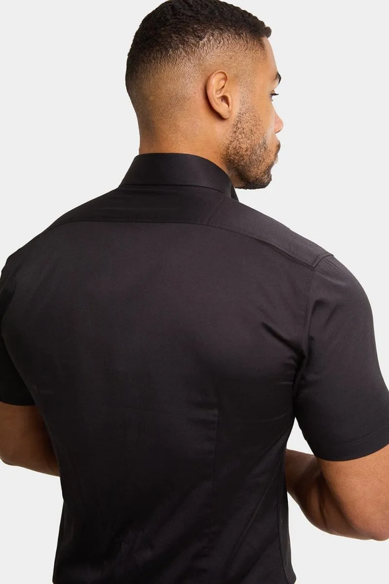 Muscle Fit Short Sleeve Signature Shirt in Black
