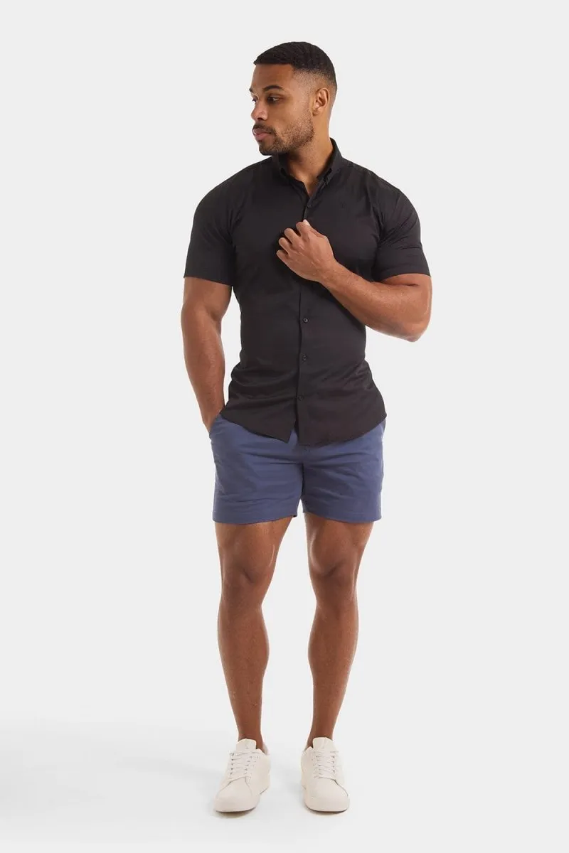 Muscle Fit Short Sleeve Signature Shirt in Black