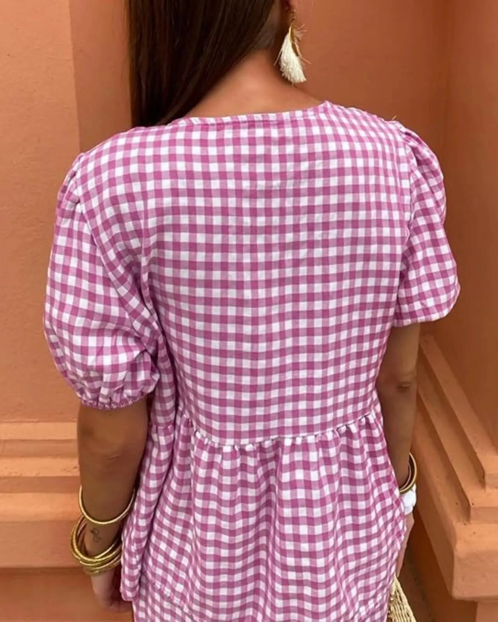 Pretty Girls Walk Like This  Sale & Fast Shipping