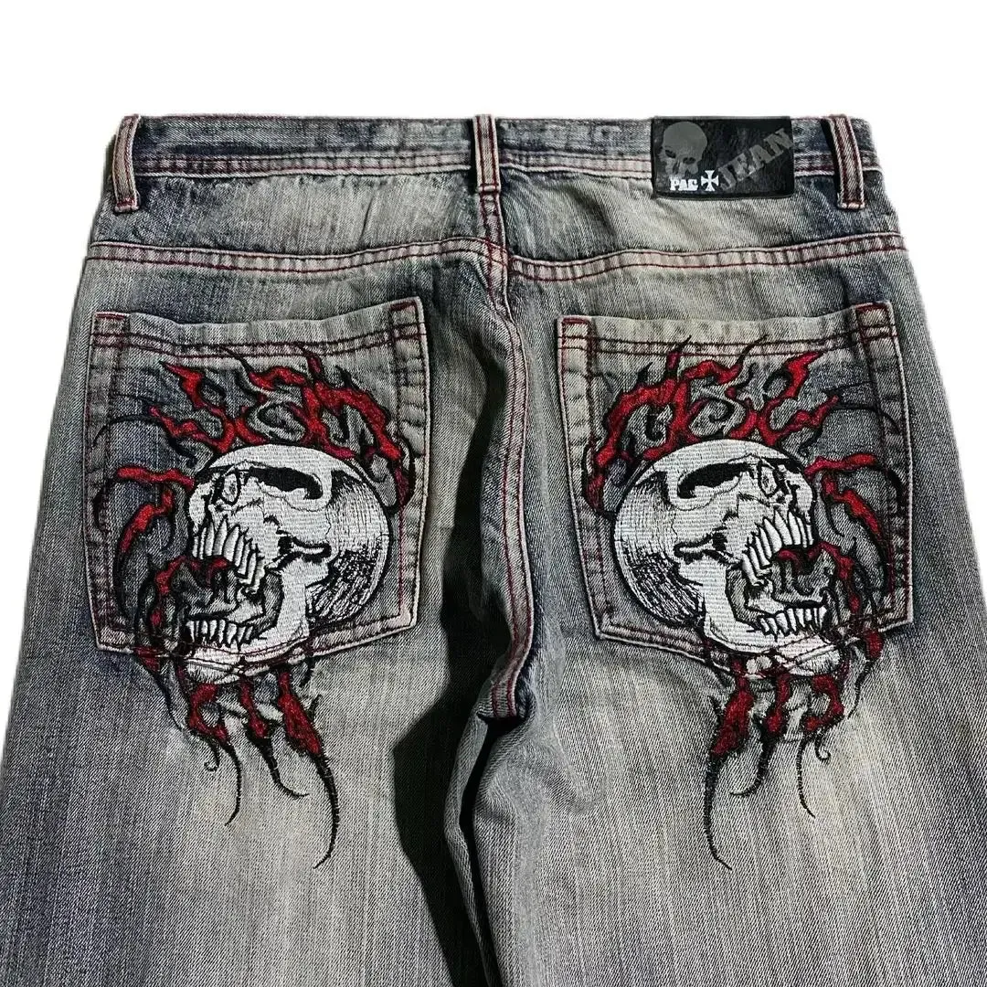 Skull Jeans