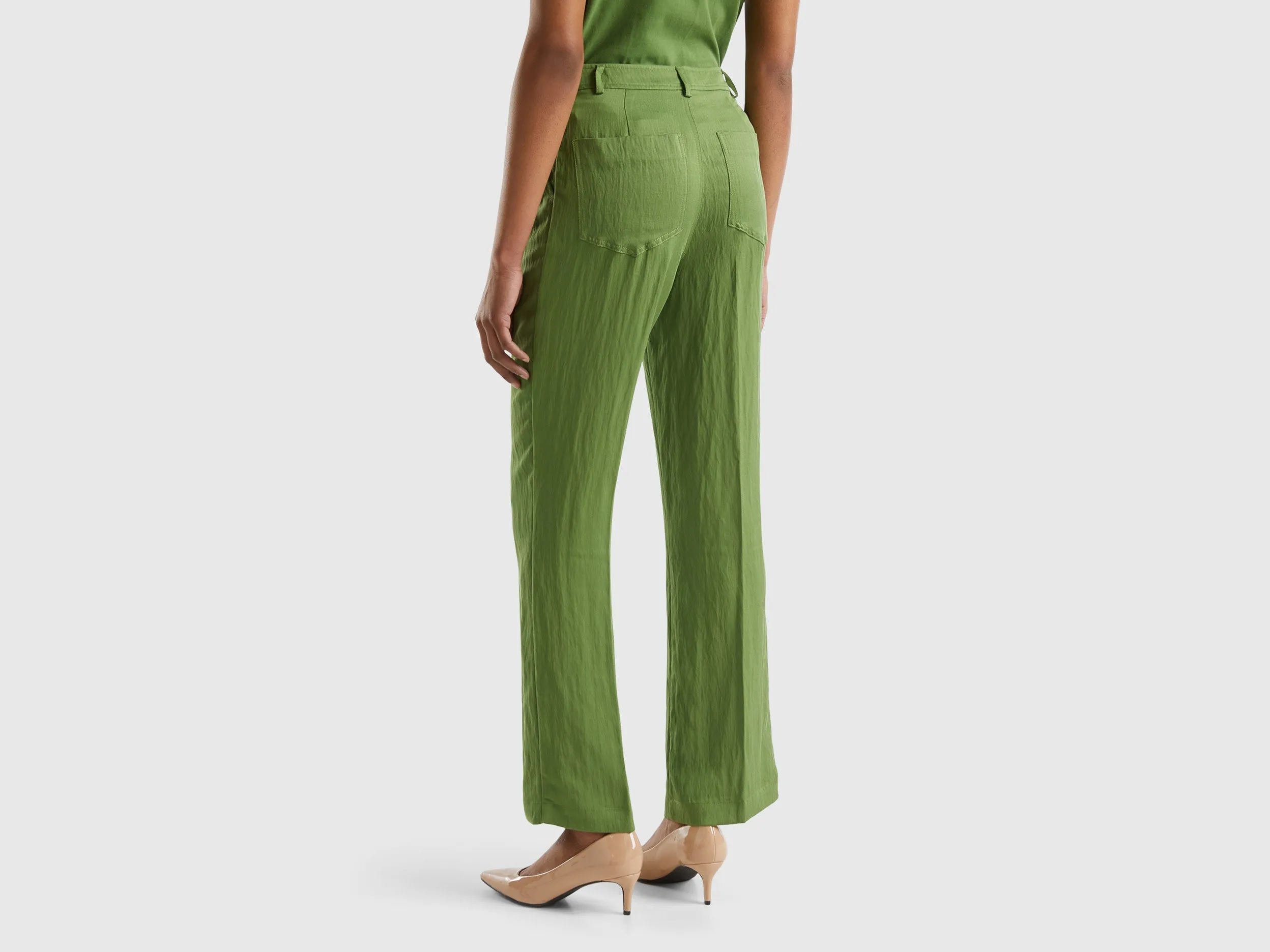 Solid Regular Fit Trousers