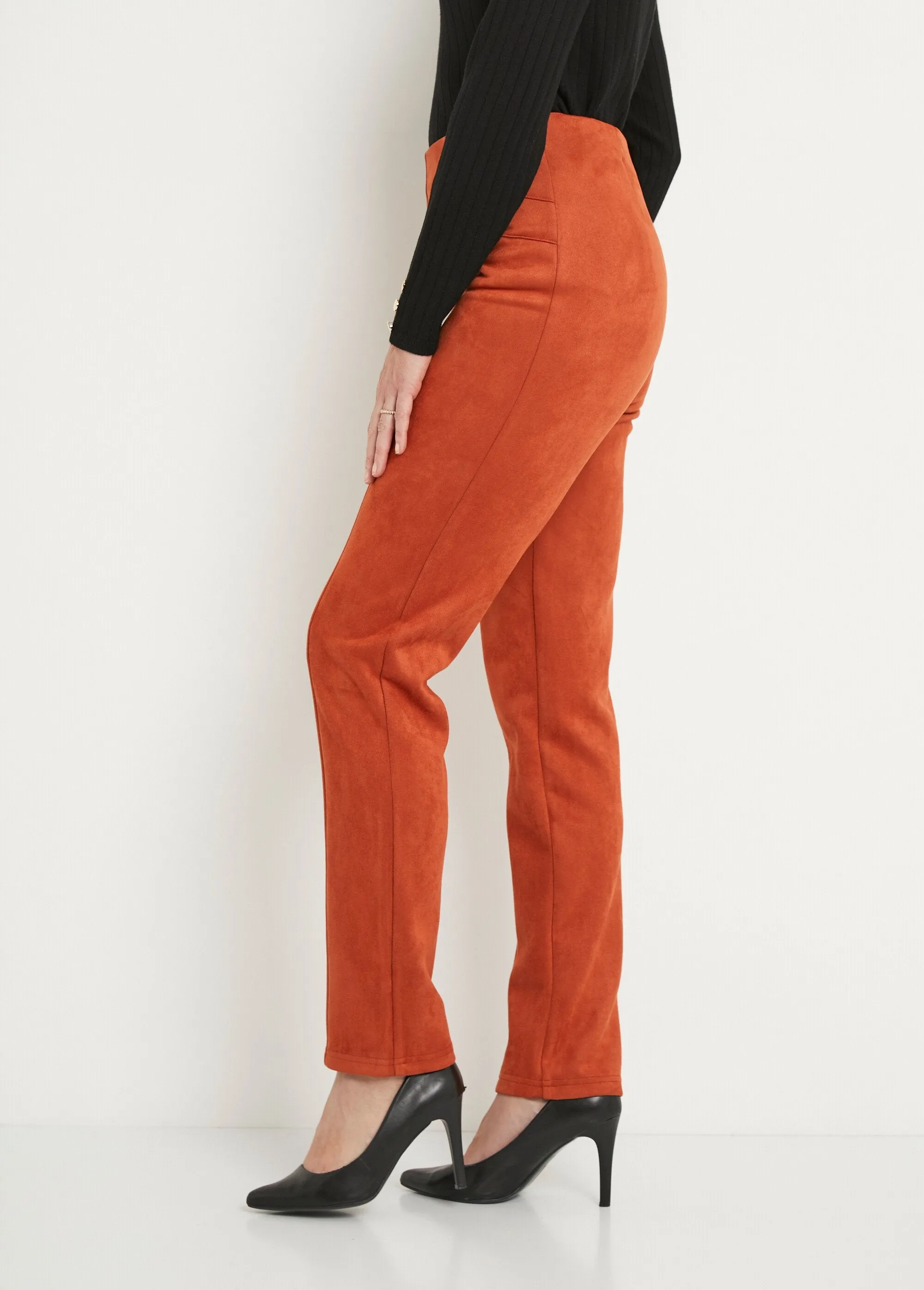 Straight-leg pants with elasticated waistband in suede knit