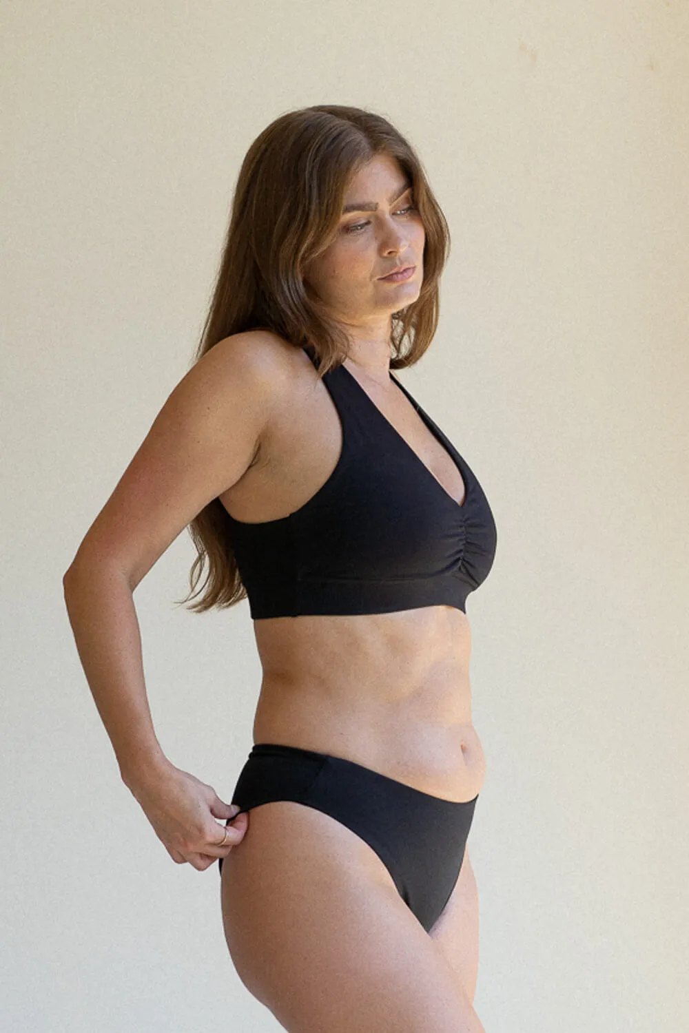The Supportive Crossback Top - Matte Black