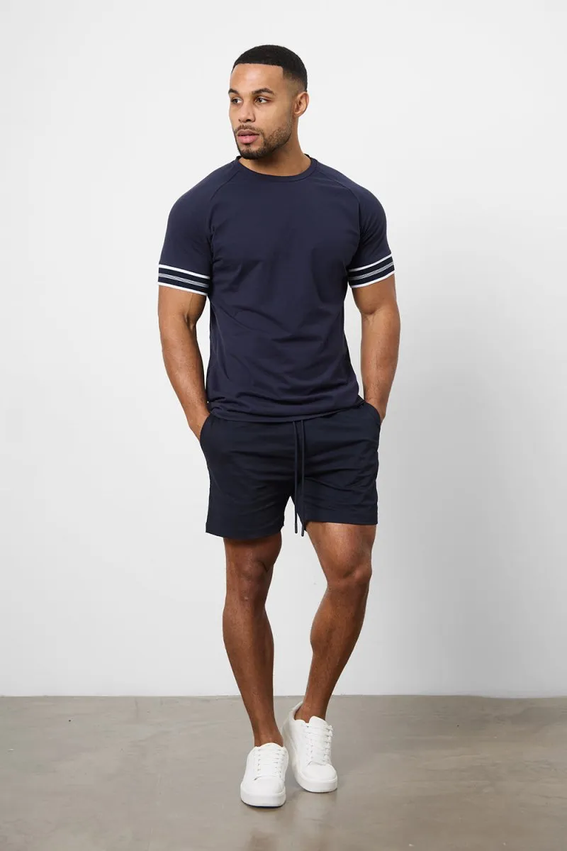 Tipped Fashion Fit T-Shirt in Navy