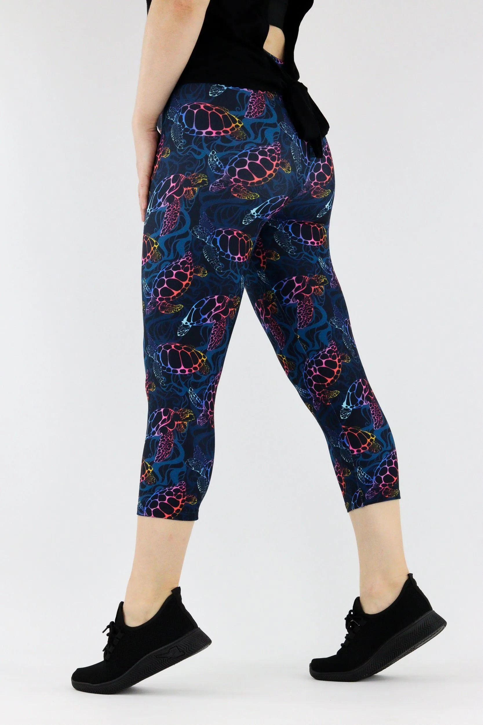 Turtle Ocean - Casual - Capri Leggings