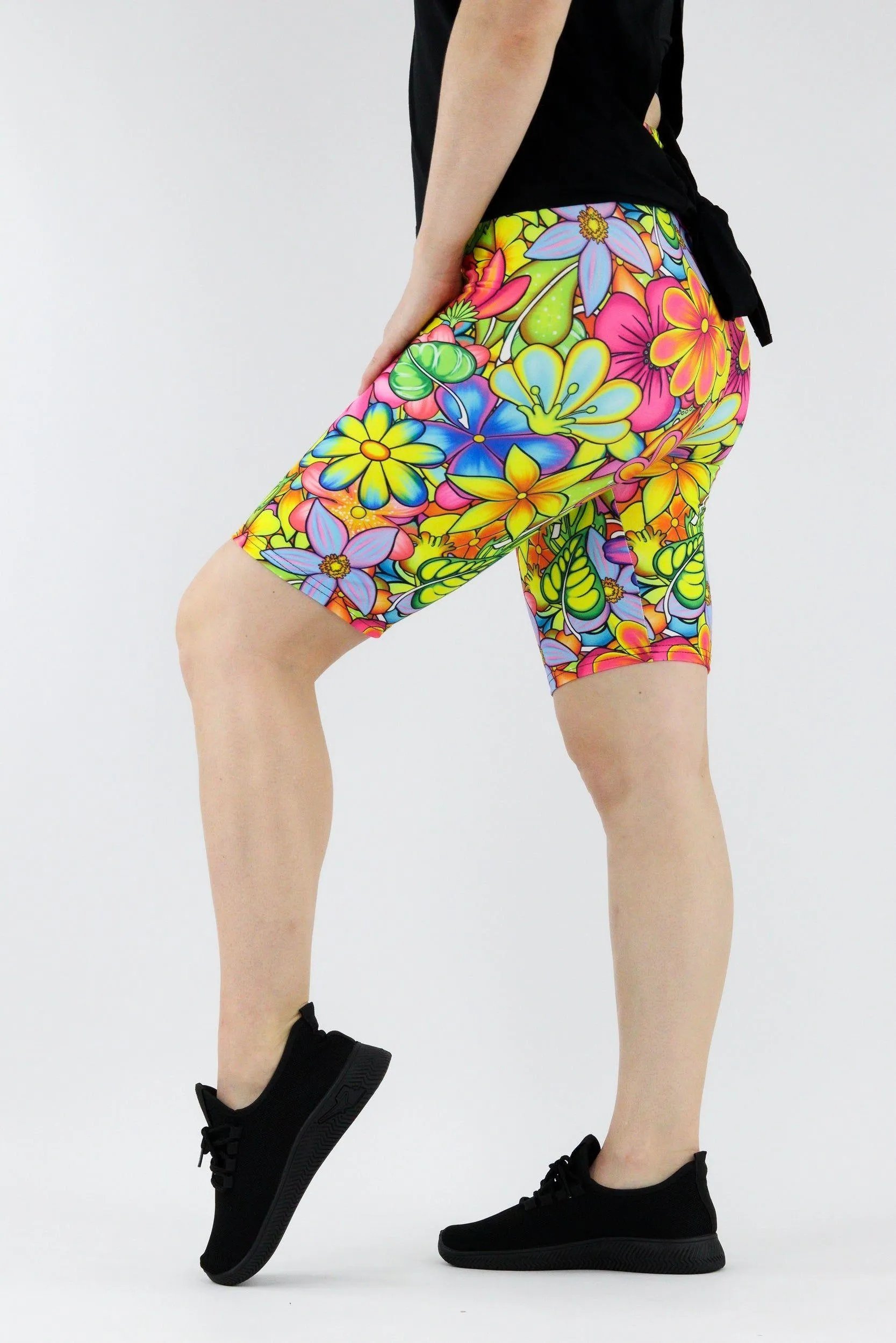 Tutti Frutti Flower - Casual - Long Shorts